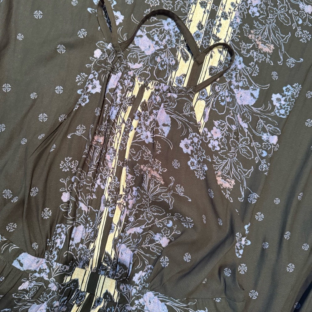 Free People Maxi Dress with Floral Design - Picture 4 of 5